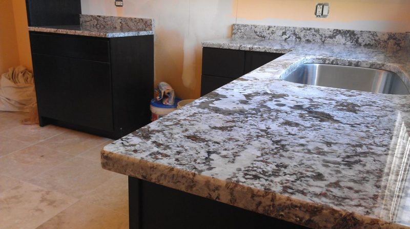 Bianco Antico Granite Chicago Granite Countertops Chicago   Bianco Antico Kitchen 800x447 